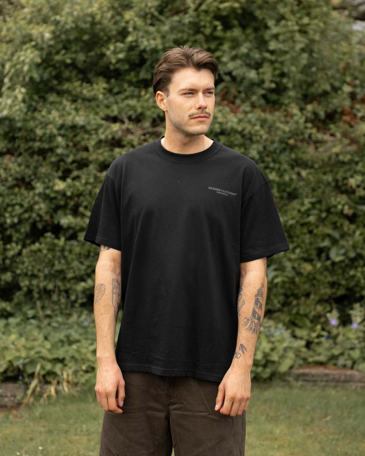 Unmarked T-Shirt tone - on - tone Black | Skagen - clothing.dk